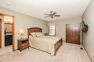 9055 Yorkshire Dr, Saline, MI 48176 - Photo 21