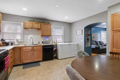 16 W Pine Street, Fremont, MI 49412 - Photo 9