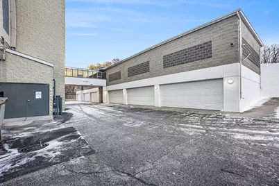 2964 Lakeshore Drive #E403, Muskegon, MI 49441 - Photo 23