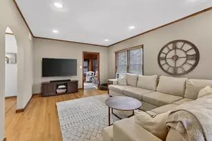 221 N Higby St, Jackson, MI 49202 - Photo 11