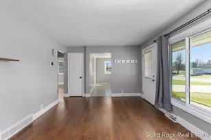 5817 Country View Dr, Allendale, MI 49401 - Photo 3