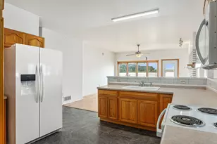 11010 Gourdneck Lake Dr, Portage, MI 49002 - Photo 11