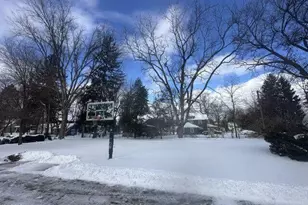 1912 4th St, Jackson, MI 49203 - Photo 5