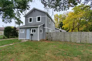 913 N Monroe Street SE, Lowell, MI 49331 - Photo 1