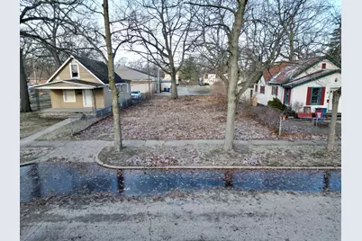 2011 5th Street, Muskegon, MI 49444 - Photo 3