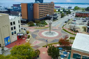 593 W Webster Ave, Muskegon, MI 49440 - Photo 57