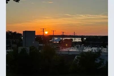 593 W Webster Avenue, Muskegon, MI 49440 - Photo 3