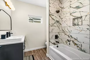 593 W Webster Ave, Muskegon, MI 49440 - Photo 47