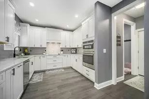 8068 Jack Pine Dr, Ypsilanti, MI 48197 - Photo 17