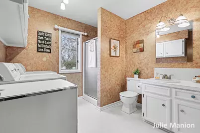 4701 Maplehollow Court SE, Grand Rapids, MI 49508 - Photo 13