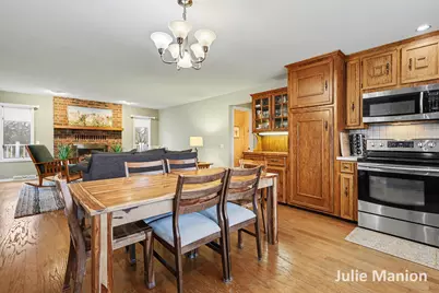 4701 Maplehollow Court SE, Grand Rapids, MI 49508 - Photo 7