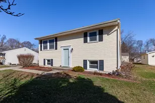 1207 W Pottawatamie St, Tecumseh, MI 49286 - Photo 3