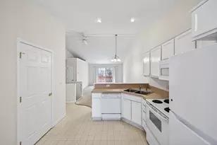 1518 Beechtree, Grand Haven, MI 49417 - Photo 9