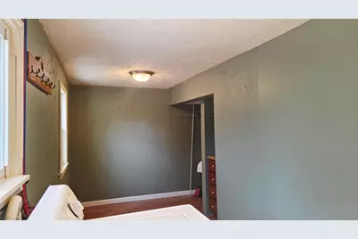 321 S 4th Street, Edmore, MI 48829 - Photo 17