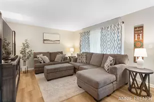 366 Elm St, Holland, MI 49424 - Photo 13