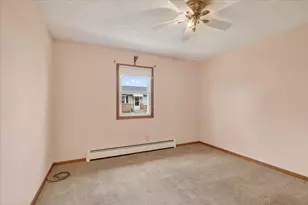 655 Blue Ash Dr SE, Grand Rapids, MI 49548 - Photo 13