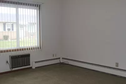 655 Blue Ash Drive SE #114, Grand Rapids, MI 49548 - Photo 11