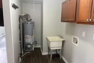 18949 Washtenaw St, Harper Woods, MI 48225 - Photo 15