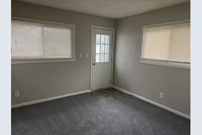 18949 Washtenaw Street, Harper Woods, MI 48225 - Photo 11