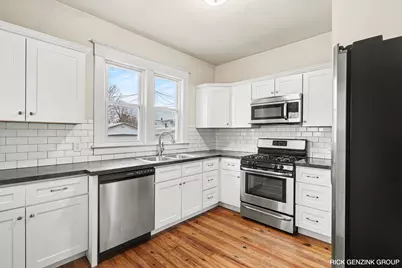 356 Pine Avenue #2 UNIT, Holland, MI 49423 - Photo 19