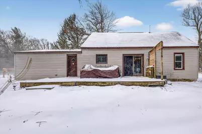 586 N Peterson Road, Muskegon, MI 49445 - Photo 11