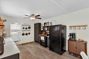 586 N Peterson Rd, Muskegon, MI 49445 - Photo 25