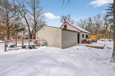 586 N Peterson Road, Muskegon, MI 49445 - Photo 13