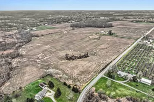 4659 Hendershot Ave NW, Grand Rapids, MI 49544 - Photo 5