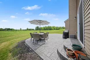 2744 Salt Springs Dr, Saline, MI 48176 - Photo 5