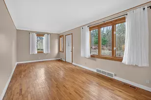 6246 S Brooklyn Rd, Jackson, MI 49201 - Photo 9