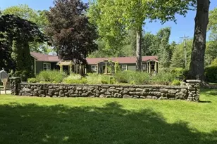 15657 Lakeshore Rd, Union Pier, MI 49129 - Photo 3