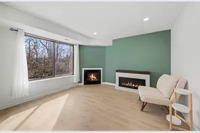 300 Briarcrest Drive #140, Ann Arbor, MI 48104 - Photo 5