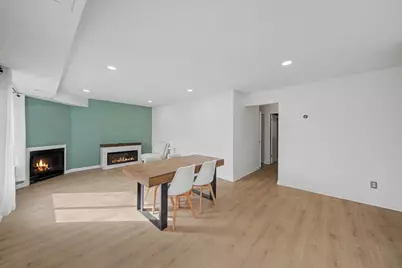 300 Briarcrest Drive #140, Ann Arbor, MI 48104 - Photo 9