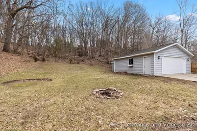 829 N Jefferson Street, Lowell, MI 49331 - Photo 29