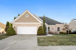 6146 E Longview Dr, East Lansing, MI 48823 - Photo 5