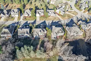 6146 E Longview Dr, East Lansing, MI 48823 - Photo 17