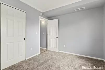 3336 Devonwood Hills NE #E, Grand Rapids, MI 49525 - Photo 9