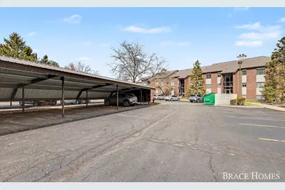 3336 Devonwood Hills NE #E, Grand Rapids, MI 49525 - Photo 17