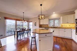 45844 Southwick Dr, Canton, MI 48188 - Photo 11