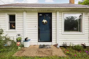 5109 Haughey Ave SW, Wyoming, MI 49548 - Photo 5