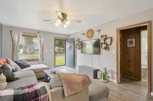 5109 Haughey Ave SW, Wyoming, MI 49548 - Photo 9