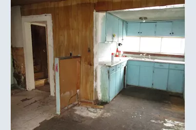 1915 River Street, Jackson, MI 49202 - Photo 7