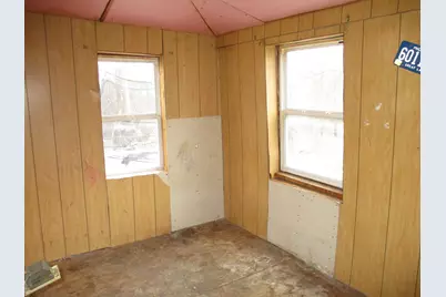 1915 River Street, Jackson, MI 49202 - Photo 11