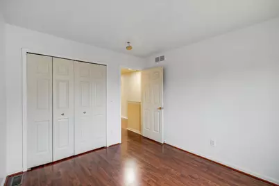 24403 Elmhurst Avenue, Farmington Hills, MI 48336 - Photo 37