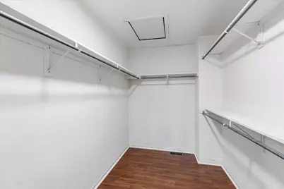 24403 Elmhurst Avenue, Farmington Hills, MI 48336 - Photo 31