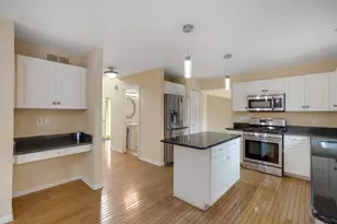 24403 Elmhurst Ave, Farmington Hills, MI 48336 - Photo 13