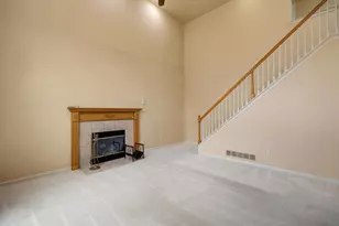 24403 Elmhurst Ave, Farmington Hills, MI 48336 - Photo 17