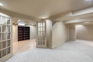 24403 Elmhurst Ave, Farmington Hills, MI 48336 - Photo 41