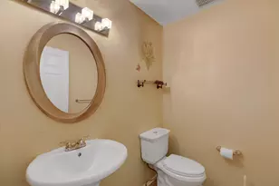 24403 Elmhurst Ave, Farmington Hills, MI 48336 - Photo 21