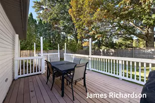 15249 Widgeon Rd, Grand Haven, MI 49417 - Photo 9